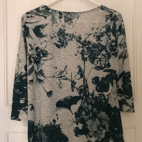 Shirt - Picture 2 of 3